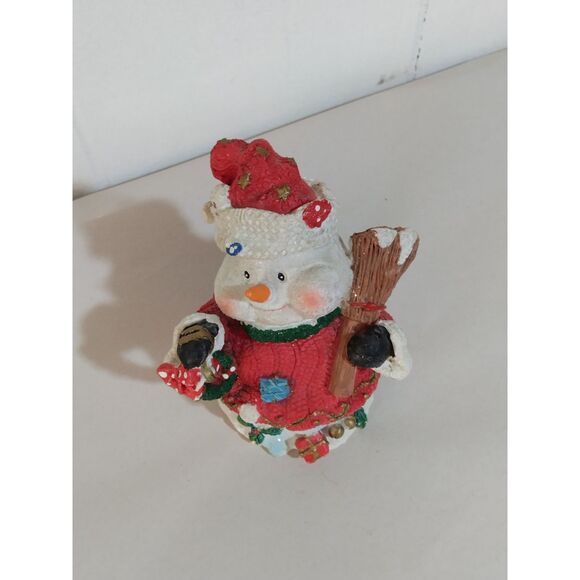 🌍5/$10🌏 Classic Snowman Christmas Figurine - Picture 3 of 6